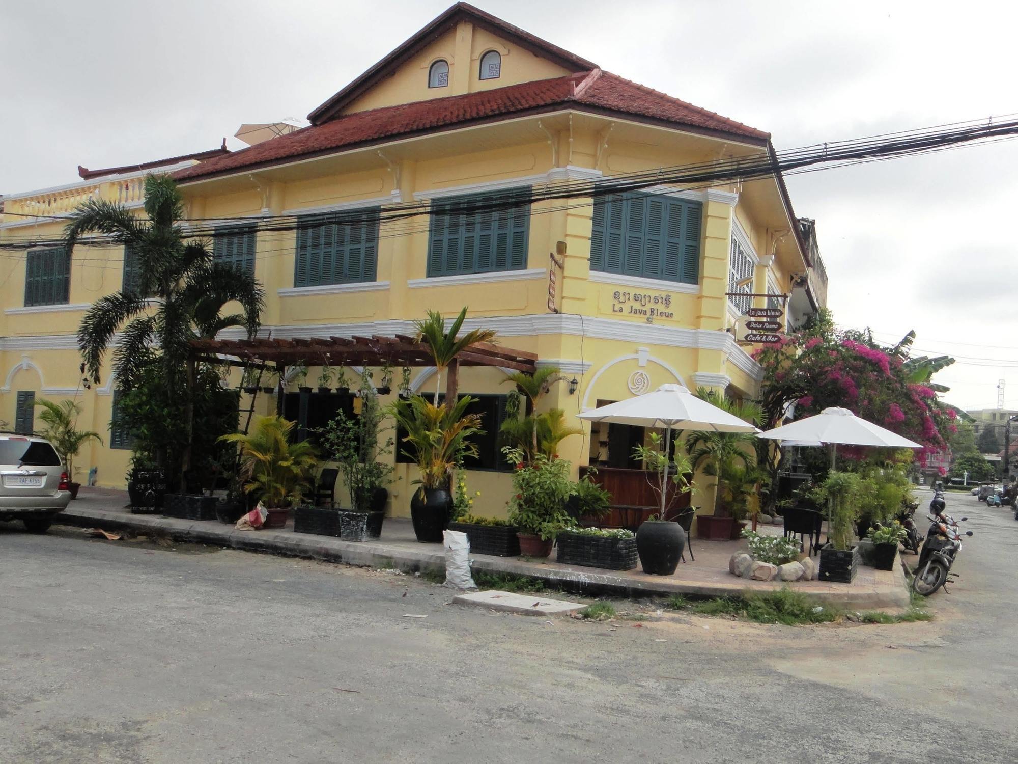 Hotel La Java Bleue Kampot Exterior foto