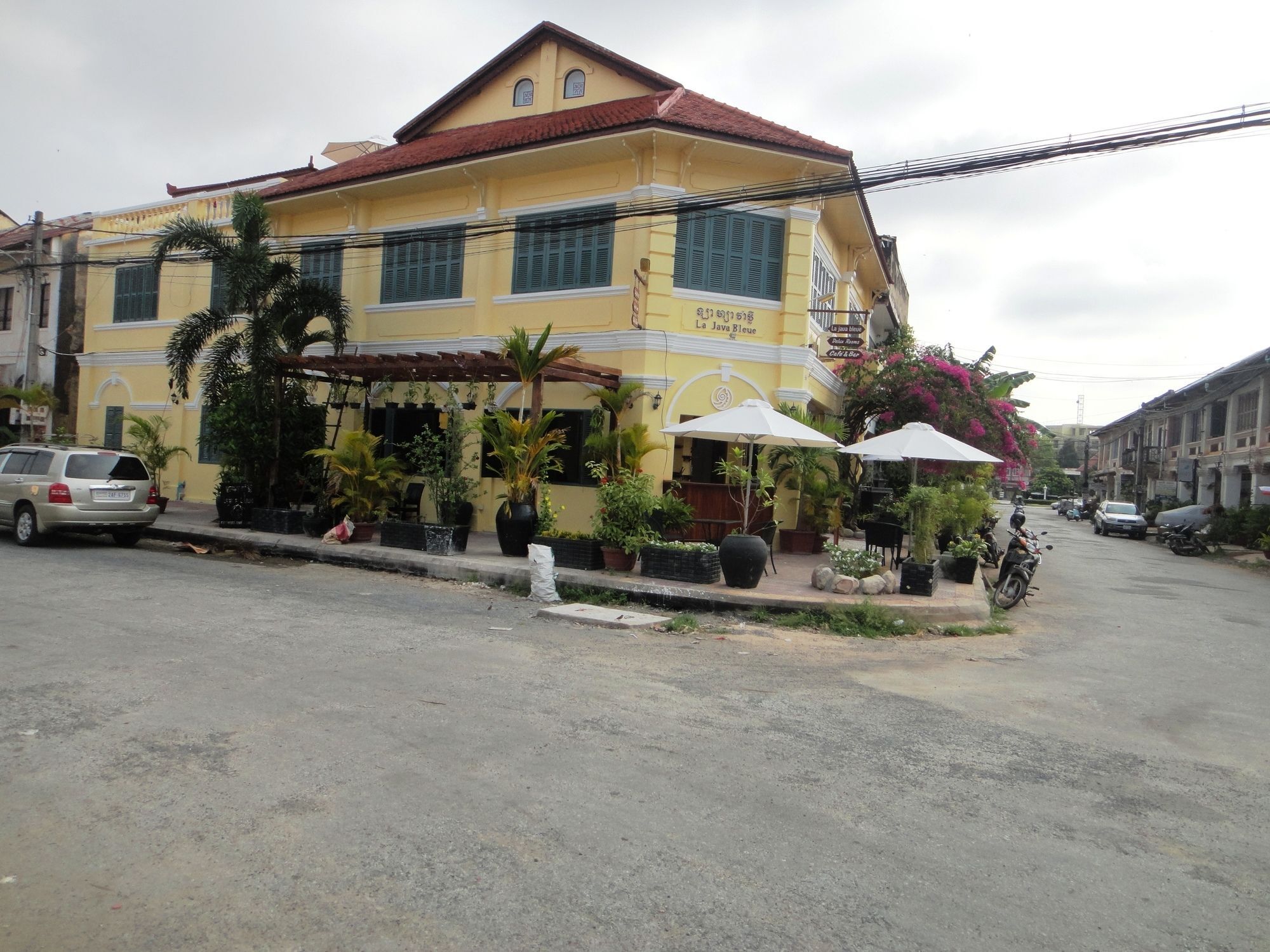 Hotel La Java Bleue Kampot Exterior foto